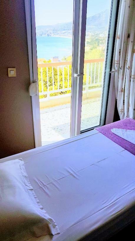 Haus Elena Aparthotel Kavála ภายนอก รูปภาพ