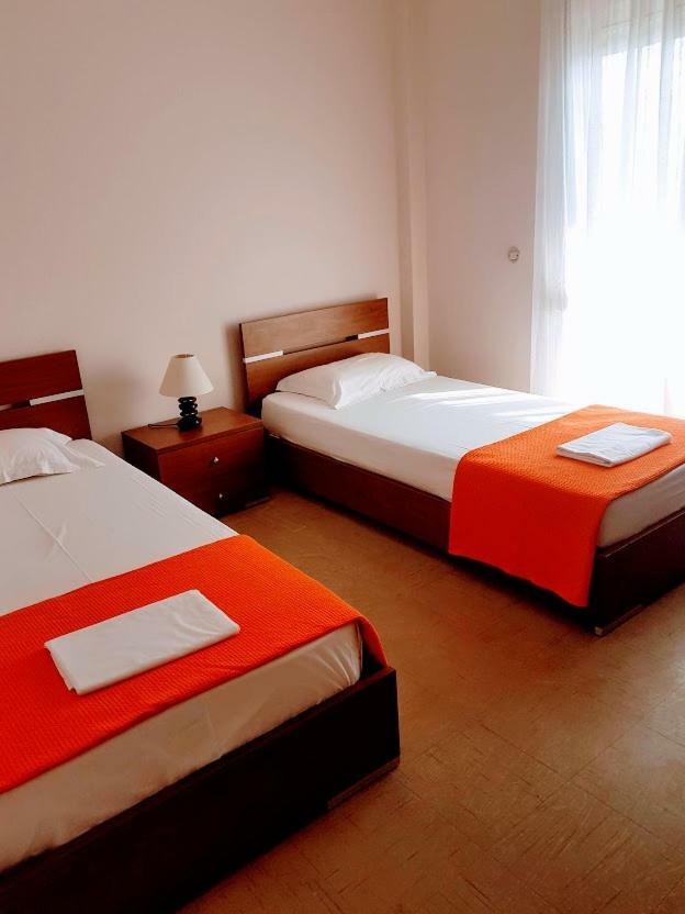 Haus Elena Aparthotel Kavála ภายนอก รูปภาพ